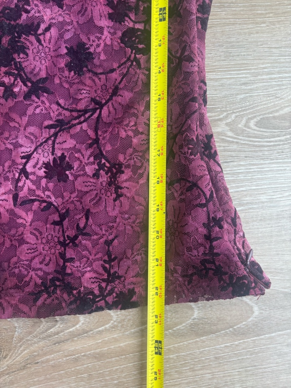 Vintage 90s La Belle Purple Red Lace Floral Velvet Boatneck Fitted Top - Picture 8 of 9